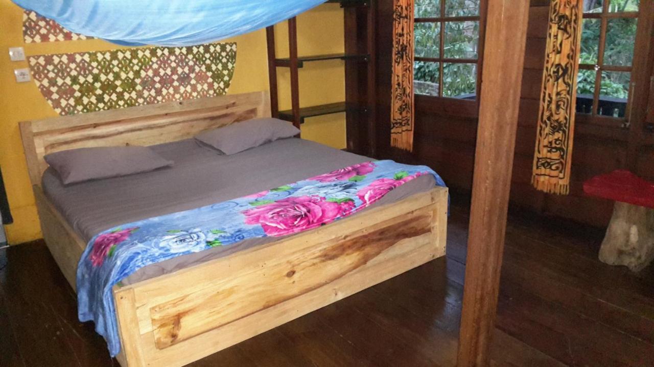 Liberta Homestay Tuk Tuk Exterior photo