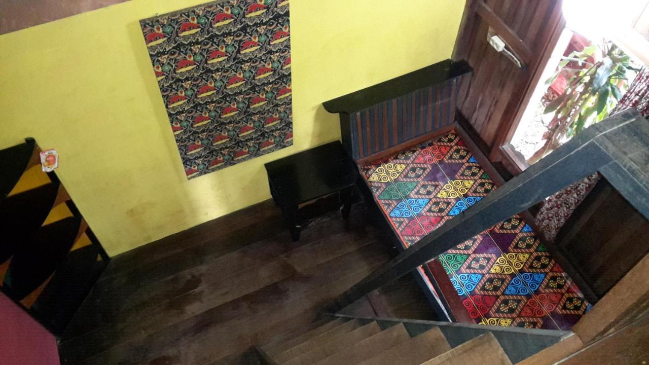 Liberta Homestay Tuk Tuk Exterior photo