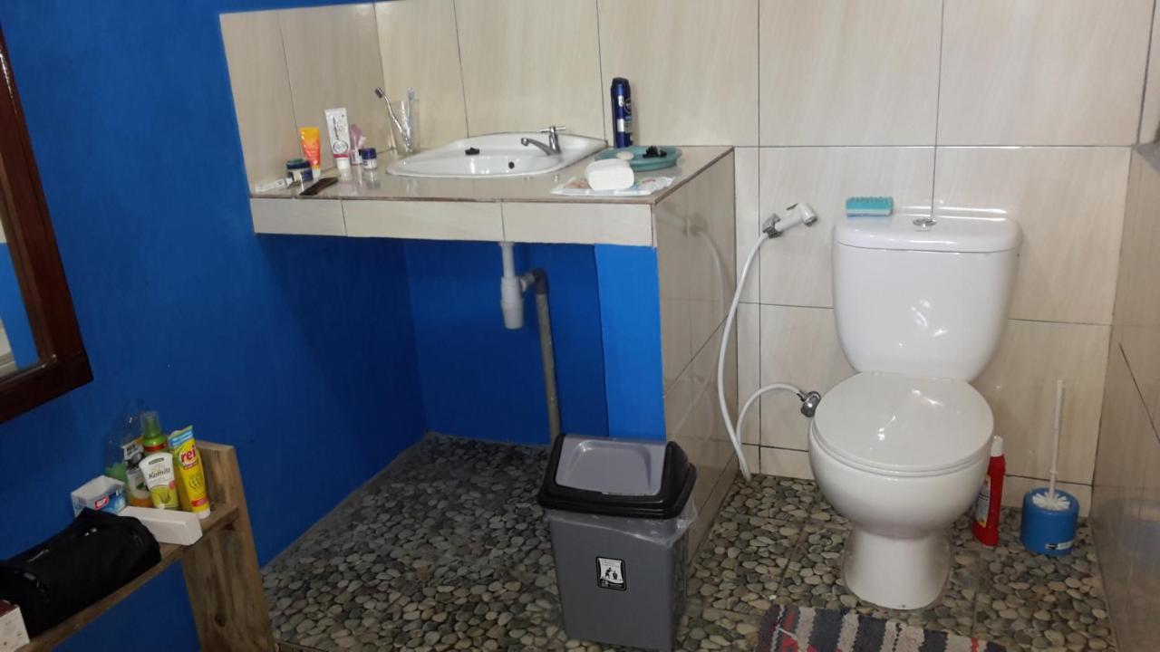 Liberta Homestay Tuk Tuk Exterior photo