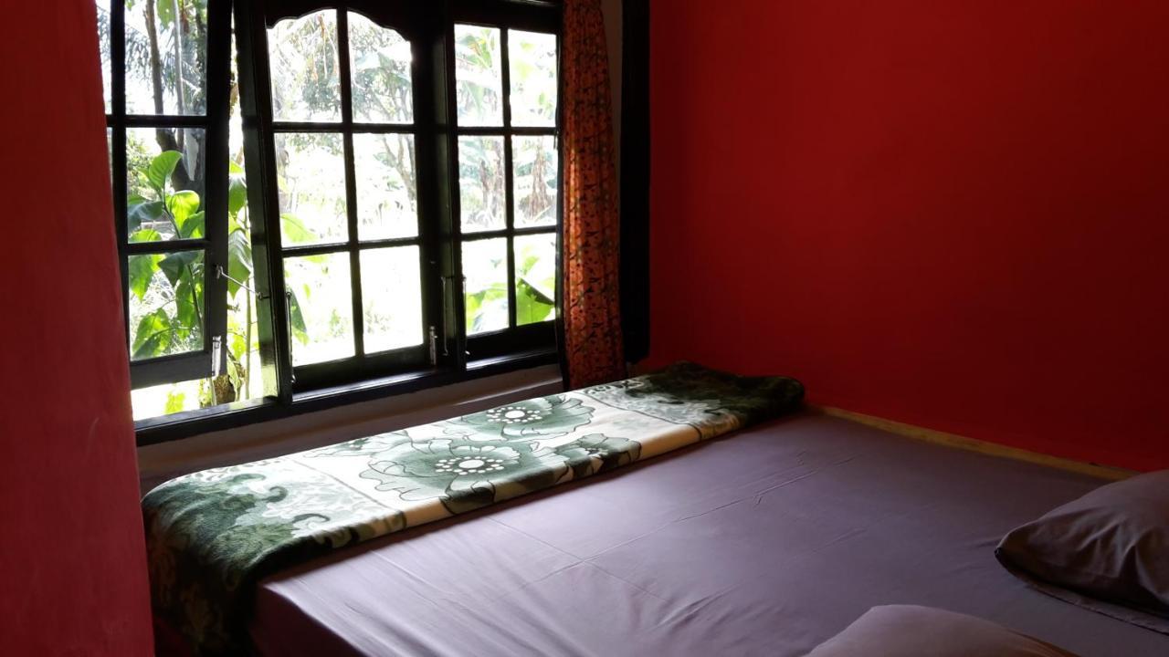 Liberta Homestay Tuk Tuk Exterior photo