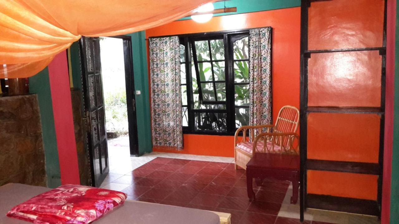 Liberta Homestay Tuk Tuk Exterior photo